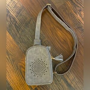 APHISON FOREVER SUNSHINE SLING BAG